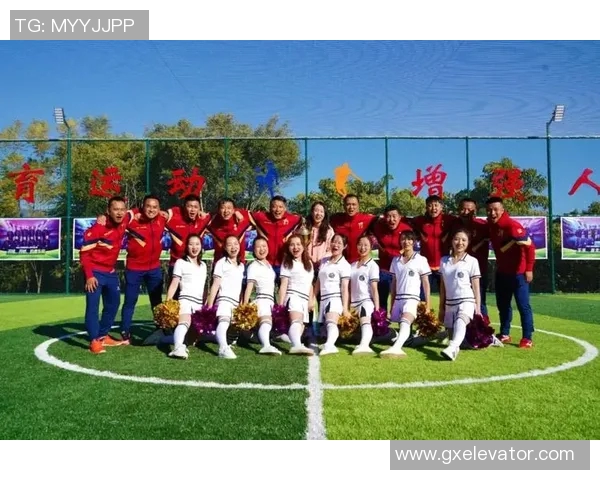 赛后分析:成都足球队与广州足球队的战术灵活性对比与启示 赛后分析:成都足球队与广州足球队的战术灵活性对比与启示