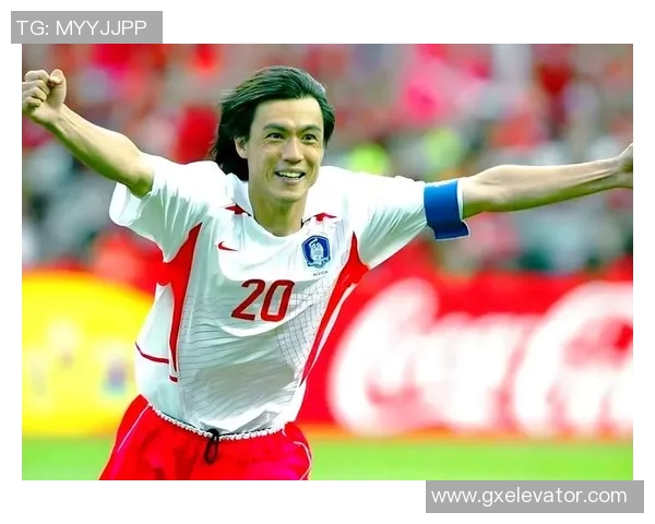 被羞辱的足球明星逆袭之路从低谷到巅峰的传奇人生 被羞辱的足球明星逆袭之路从低谷到巅峰的传奇人生